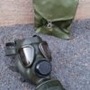 Romainian M74 Gas Mask with filter bag set